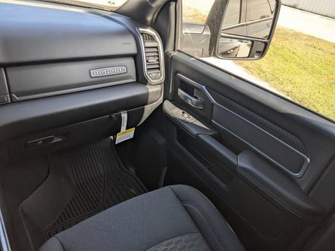 New 2026 RAM 3500 Big Horn AWD/4WD image 13