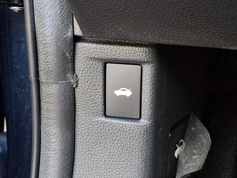 Used 2024 Honda Accord EX image 26