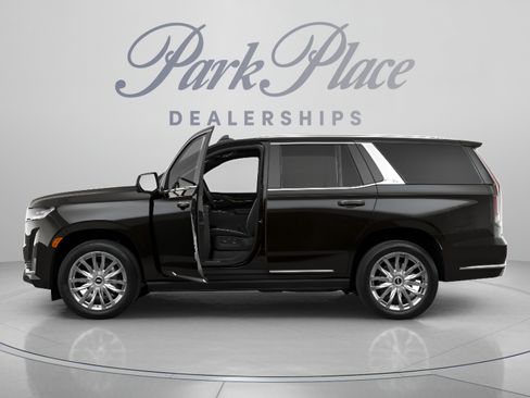 Used 2022 Cadillac Escalade Sport Platinum RWD image 2