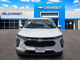 New 2026 Chevrolet Trax LS w/ LS Convenience Package FWD video 2