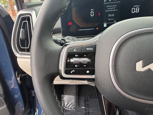 Certified 2025 Kia Sorento X-Line EX AWD/4WD image 22