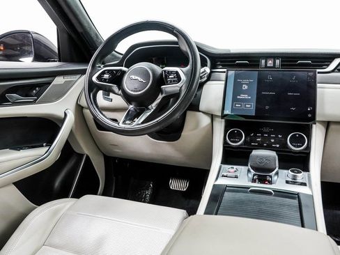 Used 2021 Jaguar F-PACE SVR AWD/4WD image 19