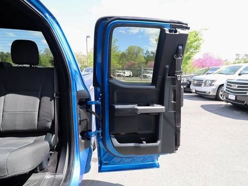 Used 2015 Ford F150 XLT w/ Equipment Group 301A Mid RWD image 39