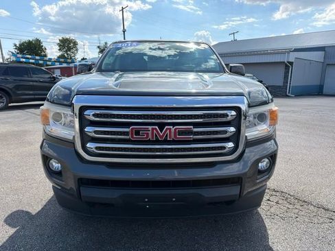 Used 2015 GMC Canyon SLE w/ SLE Convenience Package AWD/4WD image 2