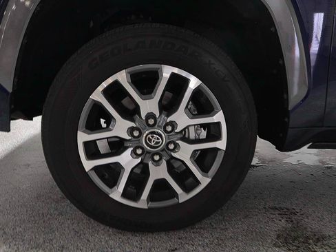 Used 2022 Toyota Tundra 1794 Edition w/ Advanced Package AWD/4WD image 9