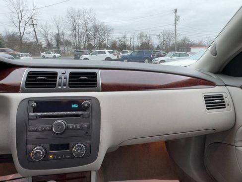 Used 2007 Buick Lucerne CXL w/ Luxury Package image 17