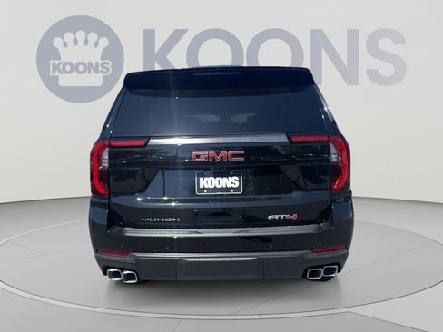 New 2026 GMC Yukon AT4 Ultimate w/ LPO, Floor Liner Package AWD/4WD image 4