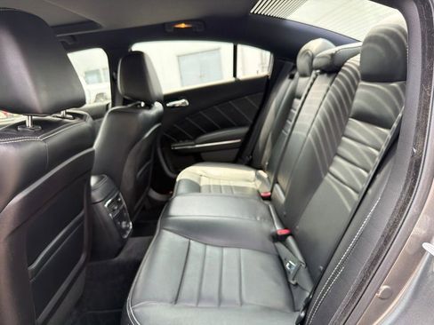 Used 2012 Dodge Charger R/T RWD image 25
