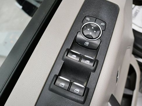 Used 2019 Ford F250 XLT image 15