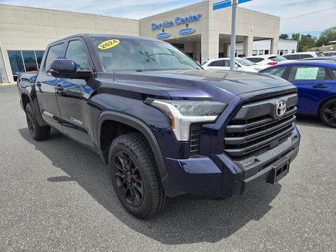 Used 2024 Toyota Tundra SR5 w/ Advanced Technology Package AWD/4WD image 34