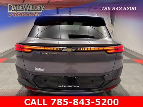 Used 2024 Chevrolet Equinox EV LT image 5