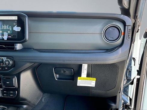 New 2026 Jeep Gladiator Mojave image 17