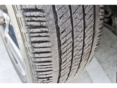 Used 2019 Lexus UX 200 w/ Accessory Package 2 image 28