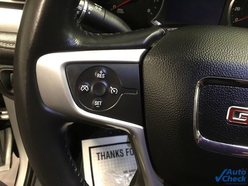 Used 2019 GMC Acadia SLT image 46