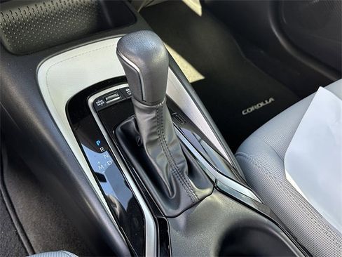 Used 2023 Toyota Corolla SE image 31