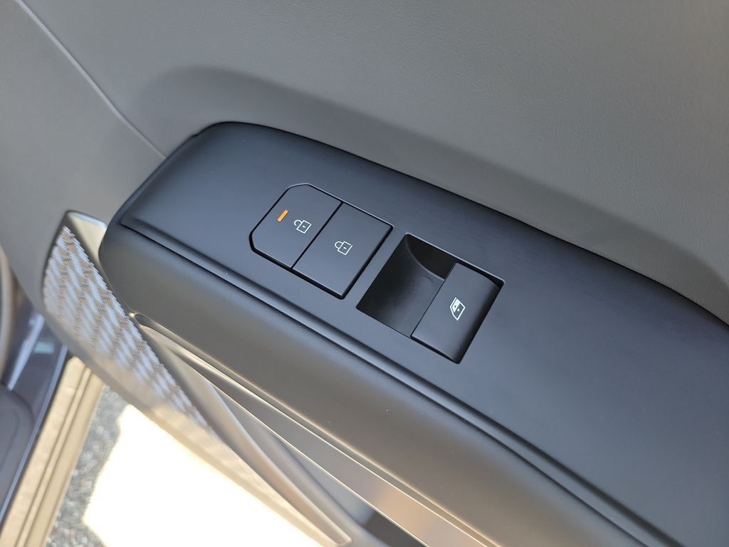 New 2026 Kia EV9 Light RWD image 11