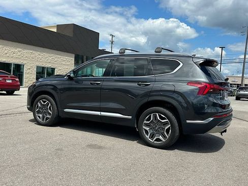 Used 2022 Hyundai Santa Fe Limited AWD/4WD image 4