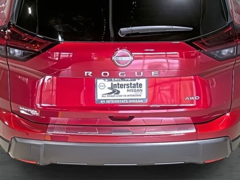 New 2026 Nissan Rogue SV w/ Cold Weather Package AWD/4WD image 12