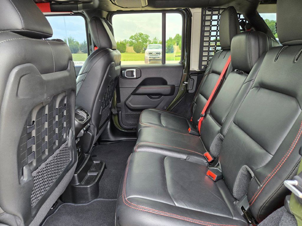 Used 2020 Jeep Wrangler Unlimited Rubicon w/ Quick Order Package 28Y Recon AWD/4WD image 13