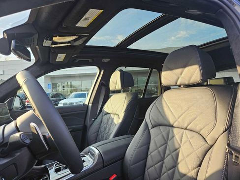 New 2026 BMW X5 M60i image 25