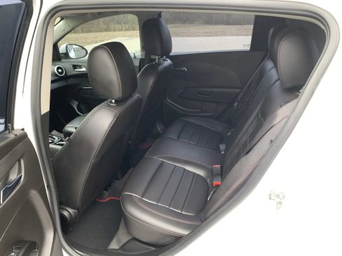 Used 2020 Chevrolet Sonic Premier image 28