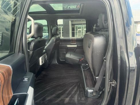 Used 2017 Ford F150 Lariat w/ Equipment Group 502A Luxury AWD/4WD image 21