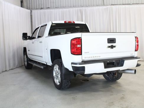 Used 2018 Chevrolet Silverado 2500 LTZ w/ Duramax Plus Package AWD/4WD image 21