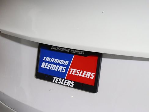 Used 2023 Tesla Model Y Long Range image 11