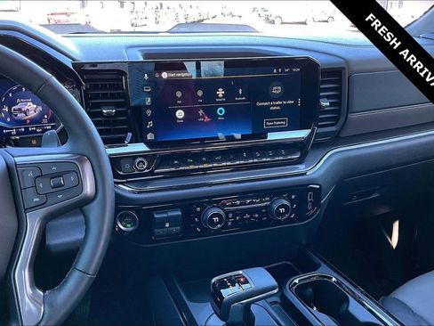 Used 2025 Chevrolet Silverado 1500 ZR2 w/ Dark Appearance Package image 9