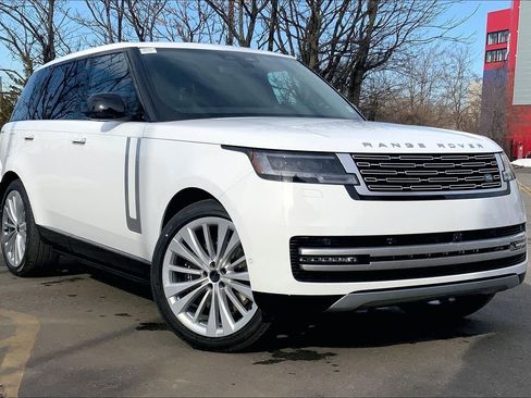 New 2026 Land Rover Range Rover Autobiography AWD/4WD image 2
