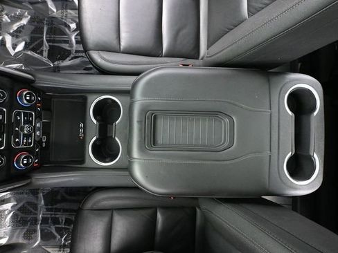 Used 2024 Chevrolet Tahoe LT w/ Luxury Package image 37