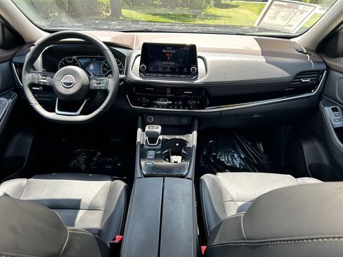 Certified 2023 Nissan Rogue SL FWD image 12