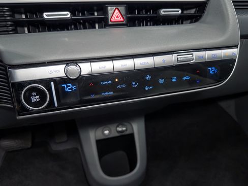 Used 2023 Hyundai Ioniq 5 Limited AWD/4WD image 16