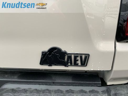 New 2026 Chevrolet Colorado ZR2 w/ ZR2 Bison Edition image 14