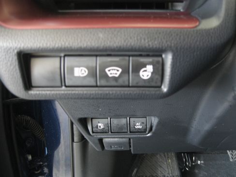 Used 2024 Toyota Prius Prime XSE image 18