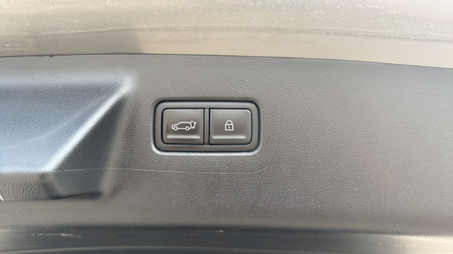 Used 2024 Hyundai Santa Fe SEL AWD/4WD image 30