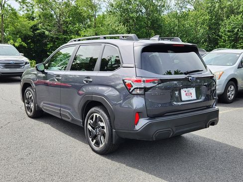 Certified 2025 Subaru Forester Limited AWD/4WD image 3