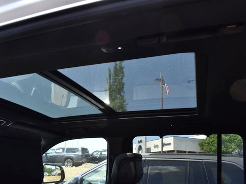 New 2026 Jeep Grand Wagoneer L Limited AWD/4WD image 29