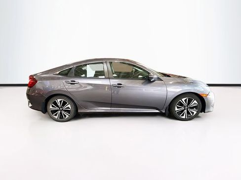Used 2017 Honda Civic EX-L image 5