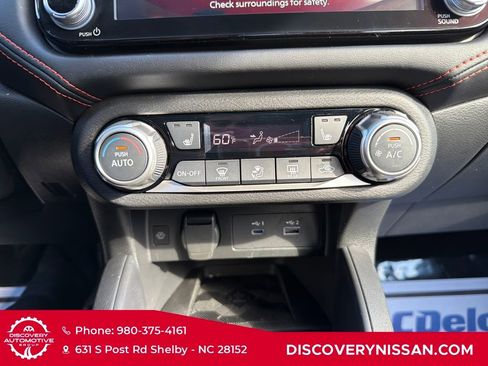 Certified 2025 Nissan Versa SR w/ Trunk Package image 18