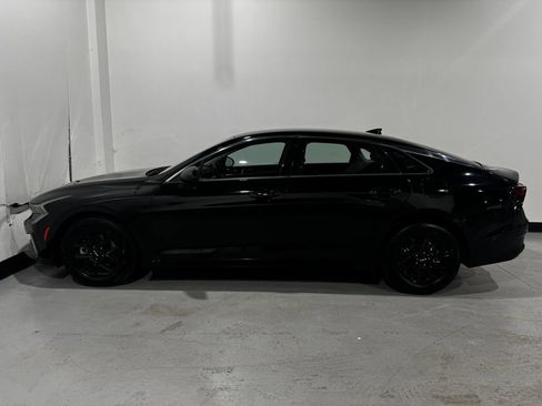 Used 2025 Kia K5 LXS image 12