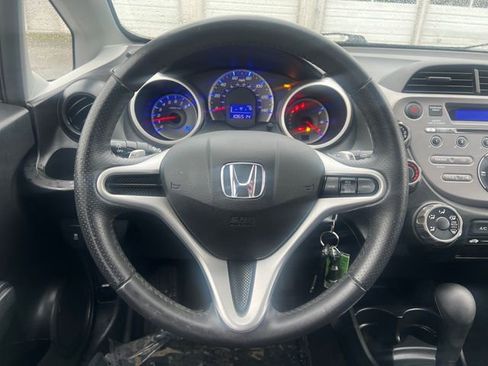 Used 2011 Honda Fit Sport image 20