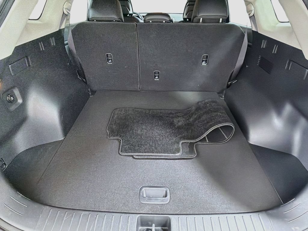 Used 2023 Kia Sportage EX AWD/4WD image 27