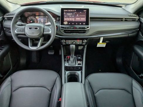 New 2026 Jeep Compass Limited image 21
