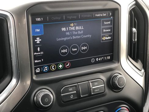 Used 2020 Chevrolet Silverado 2500 LTZ w/ LTZ Plus Package image 19