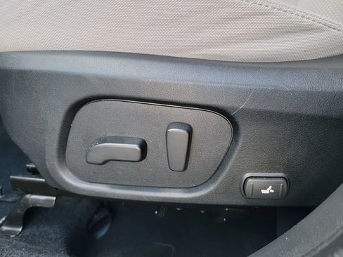 Used 2018 Subaru Forester 2.5i Premium AWD/4WD image 28