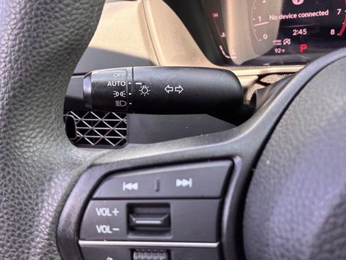 Used 2023 Honda Accord EX image 30