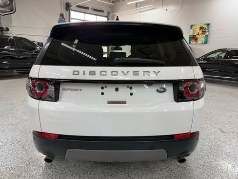 Used 2018 Land Rover Discovery Sport SE AWD/4WD image 4