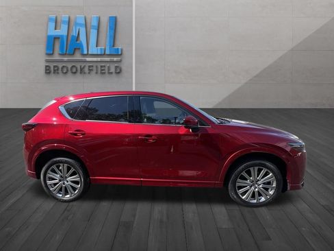 Used 2023 MAZDA CX-5 Signature AWD/4WD image 6