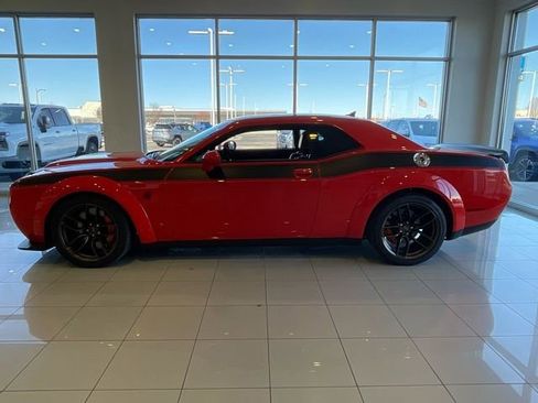 Used 2023 Dodge Challenger SRT Hellcat image 4
